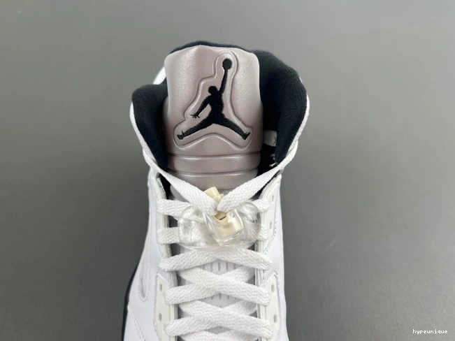 HYPE RETRO 5 BLACK' 'WHITE DD0587-110 AIR JORDAN 0823